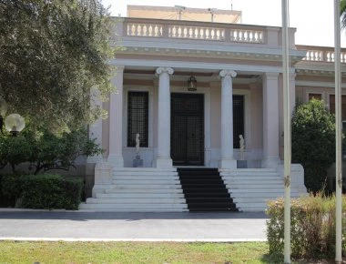 Μαξίμου: Τίποτα δεν έχει τελειώσει ακόμα για το Σκοπιανό